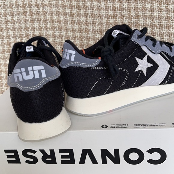 Converse Thunderbolt OX Black/Egret/Winter White MEN`S - Picture 14 of 16